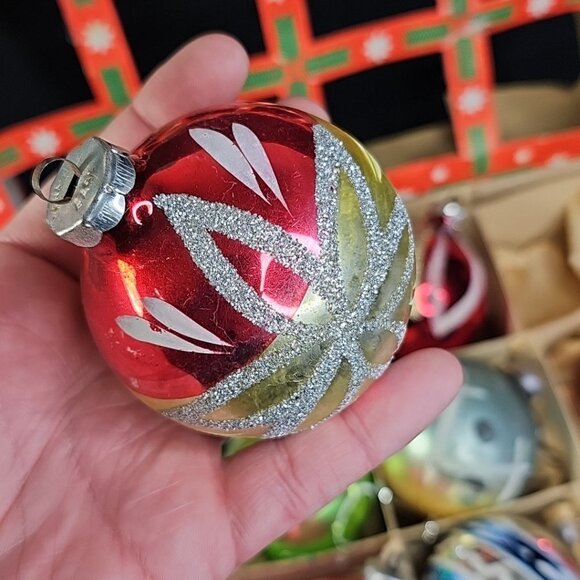 Vintage 1940s-50s Glass Christmas Balls Ornaments Baubles Lot Of 12 Please Read - Picture 13 of 16